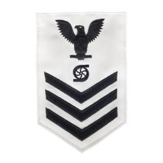 NAVY Men's E4-E6 Rating Badge: Gas Turbine System Technician - White