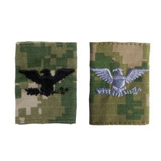 NAVY NWU Type III: Parka Rank Tab O6 CAPT. US NAVY Type 3 Parka Rank Tab: O-6 Captain, for wear on the NWU Type III Blouse, Type III Parka and Fleece Parka Liner. USN Certified. Woodland Digital Green Camo with USN Insignia. 50/50 Nylon Cotton Ripstop. Made in U.S.A.