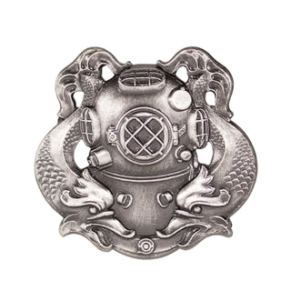 US NAVY Silver Oxide Metal Badge - Diver 1st Class, Regulation Full Size. Silver Oxidized Finish. Measures approximately 1" wide x 1 1/8" high. Clutch back pin. Sold individually. Made in the USA. Insignia worn by the U.S. Navy, Army, USMC and Coast Guard.