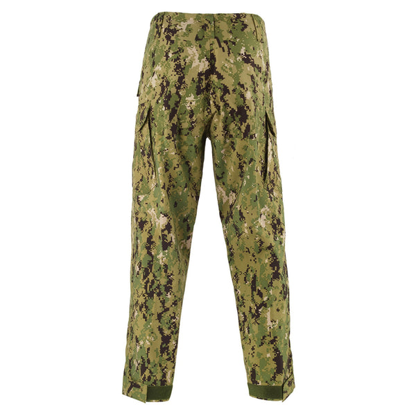 NAVY NWU Type III Goretex Trousers. US Navy Working Uniform Type 3 APEC Gortex Pants in Woodland Green Digital Camouflage (AOR2). Gore Tex-sealS with elastic waist drawcord, fly snap closure, pass through pockets, side cargo pockets, and hook & loop adjustable hems. Leg seams are zippered at the bottom for easy boot removal. Genuine, US Military Navy Uniform. 100% Nylon Shell, PTFE Laminate. Made in U.S.A.