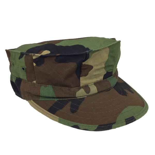 BDU Woodland Type II Camo 8-Point Cover. U.S. Military Battle Dress Uniform Cap in US m81 Green Woodland camouflage. Official, Military issue Combat pattern camo hat. Green, black, brown 50/50 Nylon Cotton Twill or Ripstop. Made in the USA.