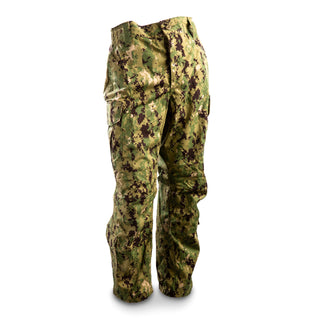 AS-IS Condition US Navy Working Uniform Type 3 Digital Woodland Camouflage Pants. Trousers feature 4 front fly buttons, elasticized side waist with belt loops, front side pockets, 2 back pockets w/button flaps, 2 side cargo pockets, hem drawstring closures, with reinforced knees and seat. Green Digital Woodland Camo with USN Insignia; 50% Nylon / 50% Cotton Ripstop; Made in U.S.A.
