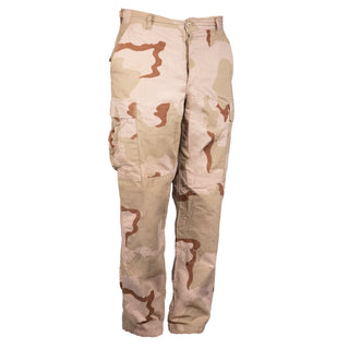 DCU Tri-Color Desert Camo Men's Trousers. U.S Military Desert Combat Male Uniform Pants in Tri-Color Desert Camo. Official, Military issue DCU Tri-Color Desert tan camouflage pattern. Features 6 pockets: 2 front, 2 back and 2 side cargo. Nylon/Cotton Ripstop in Tan, Khaki, Sand, Brown Desert Camo. Made in U.S.A.