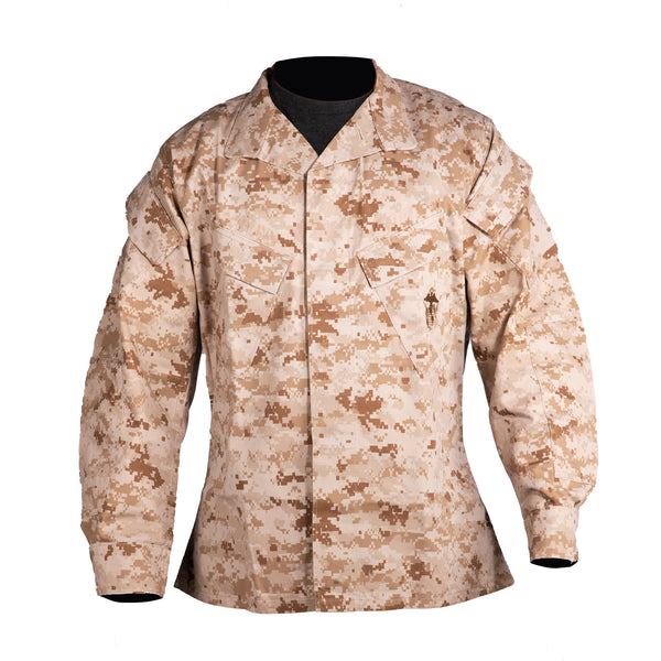 AS-IS Condition US Marine Corps Combat Utility Uniform (MCCUU) MARPAT Desert Camo Shirt with Insect Guard (Permethrin). Authentic Standard Issue uniform currently worn by the USMC in Marine Pattern tan digi-cammies. Features open collar, 5 front concealed buttons, double-layered reinforced elbows, 2 front chest & 2 shoulder flap pockets with button and hook & loop closures. Genuine, Official Military USMC Uniform. 50/50 Nylon Cotton Ripstop treated with permethrin insecticide. Made in U.S.A.