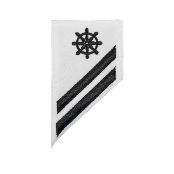 NAVY E2-E3 Combo Rating Badge: Quartermaster - White