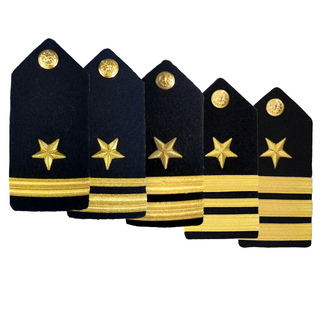 US NAVY Female O1-O6 Hard Shoulder Boards: Line Officer. Hard Shoulder Boards are worn on the following Naval uniforms: Dinner Dress Jacket Uniform (men only), Summer Blue Uniform, Summer Dress White, and Summer White Uniform.Choose from rank O-1, O-2, O-3, O-4, O-5, O-6.