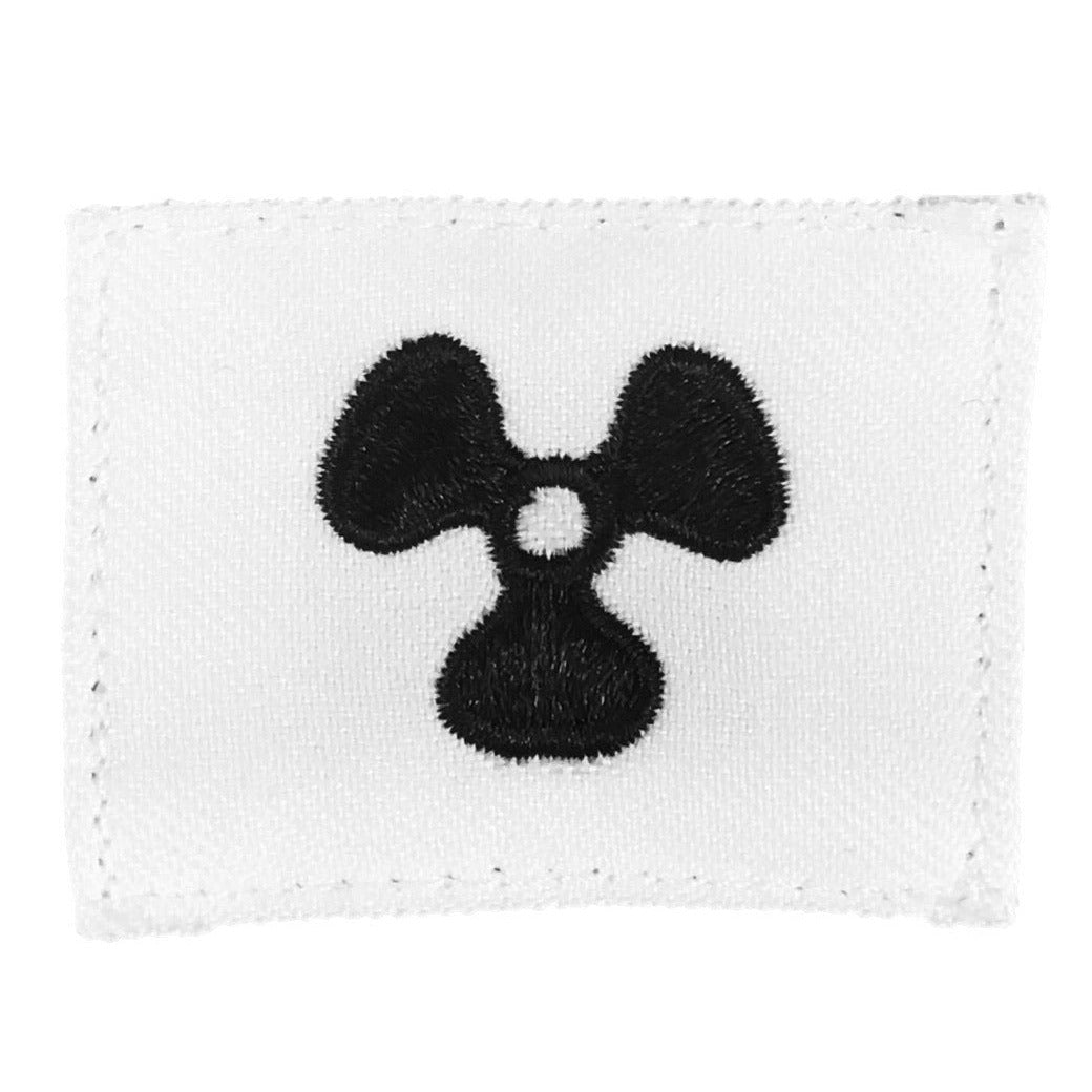 NAVY Rating Badge: Striker Mark for Machinist’s Mate - White
